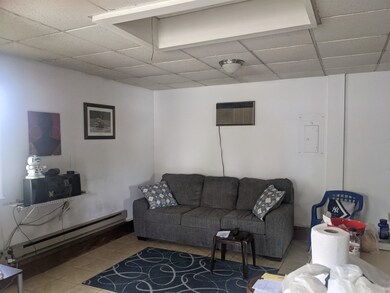 400 S Linden Ave, Waynesboro, VA 22980 - photo 2