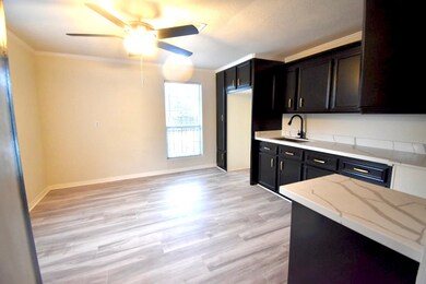 1119 Beacon St, Houston, TX 77015 - photo 6