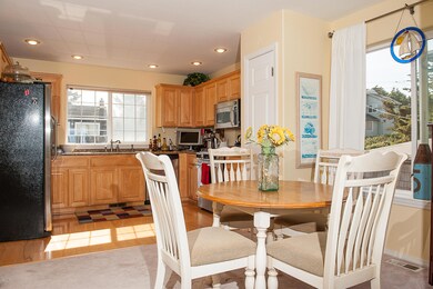 1435 SW Coast Ave, Lincoln City, OR 97367 - photo 4