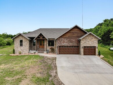 416 W Saddle Club Rd-2