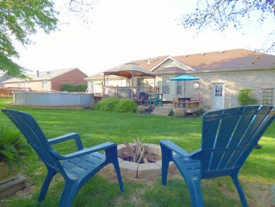 302 Jasper Ln, Mount Washington, KY 40047 - photo 2