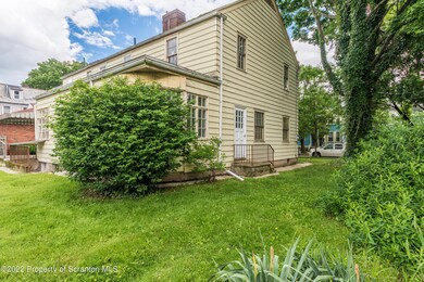 142 S Maple Ave, Kingston, PA 18704 - photo 5