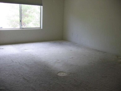 860 W Lobster Trap Dr, Gilbert, AZ 85233 - photo 5