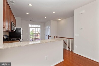 15702 John Diskin Cir unit 136, Woodbridge, VA 22191 - photo 6