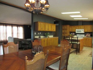 6046 SW Ridgecrest Cir, North Platte, NE 69101 - photo 6