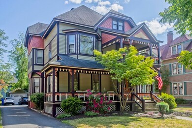 66 Dartmouth St, Springfield, MA 01109 - photo 2