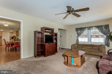 2904 Trainor Ln, Bowie, MD 20715 - photo 5
