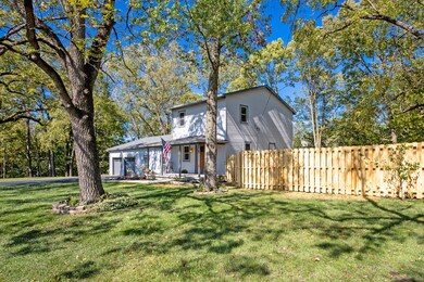 5180Broadview-5