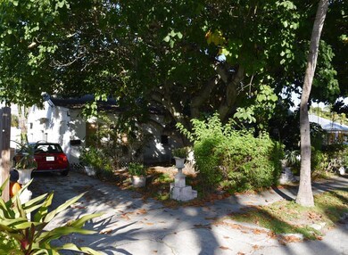 517 39th St, West Palm Beach, FL 33407 - photo 4