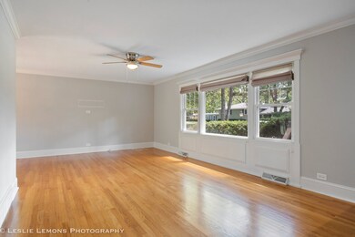 541 Cypress Dr, Naperville, IL 60540 - photo 2