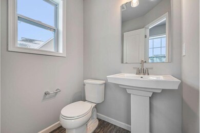 STG134-E2700-Powder Room