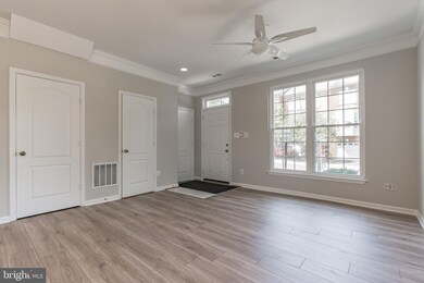 12951 Park Crescent Cir, Herndon, VA 20171 - photo 3