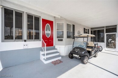 284 Poinsettia Dr, Fort Myers, FL 33905 - photo 5