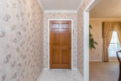 1708 Hawthorn Dr, Richmond, TX 77469 - photo 4