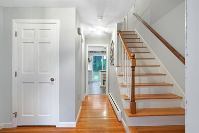 58 Grafton Dr, Bedford, NH 03110 - photo 5