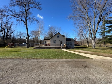 45955 Ecorse Rd, Belleville, MI 48111 - photo 2