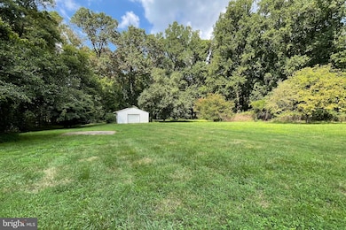 16110 Cambridge Ct, Bowie, MD 20715 - photo 2