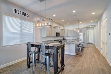 Kitchen & Dining Area