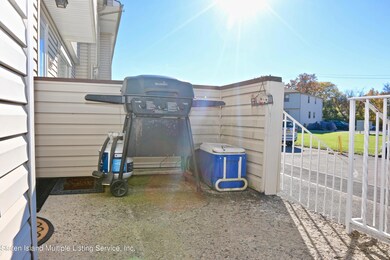 503-1 Willow Road East - 5