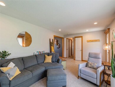 3841 Merced St, Des Moines, IA 50310 - photo 6