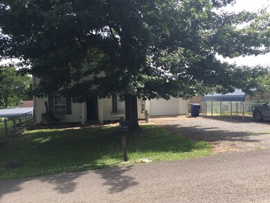 311 Cottonwood Dr, Shelbyville, TN 37160 - photo 3