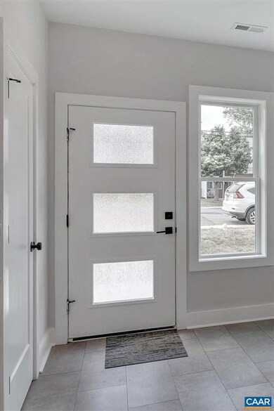 906 Forest St, Charlottesville, VA 22903 - photo 3