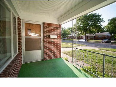 Covered front porch & Front Door