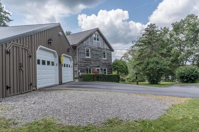 54 Loop Road