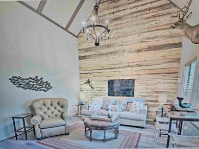 19 E Elm St, Greers Ferry, AR 72067 - photo 2