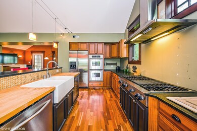 03_468MtTaborRd_5_Kitchen_HiRes