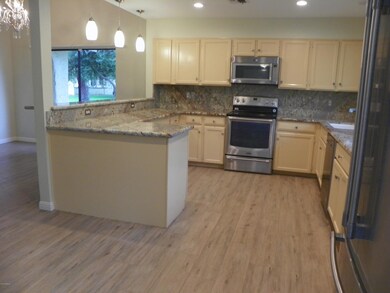 leo 5 scottsdale homes for rent