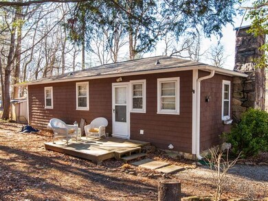 648 Waddell Dr, Hendersonville, NC 28792 - photo 3