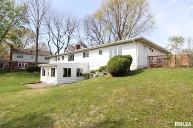 4217 Belle Ct, Davenport, IA 52807 - photo 6