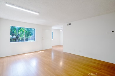 801 E Acacia Ave unit F, Glendale, CA 91205 - photo 7