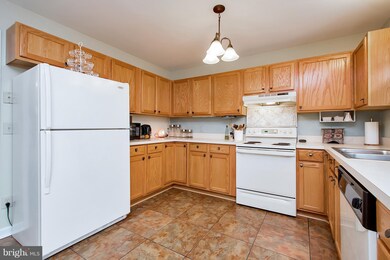 35541 Wilderness Shores Way, Locust Grove, VA 22508 - photo 6