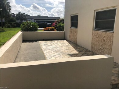 185 Cypress Way E, Naples, FL 34110 - photo 2