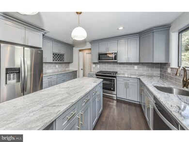 39 Las Brisas Blvd, Voorhees, NJ 08043 - photo 7