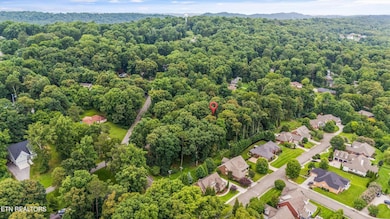 40-5004 Malibu Dr36