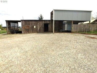 Barn