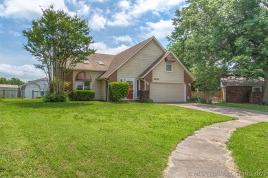 4013 S Sycamore Ave, Broken Arrow, OK 74011 - photo 2