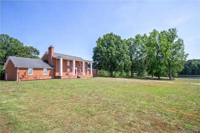 17301 Templeton Rd, Disputanta, VA 23842 - photo 5