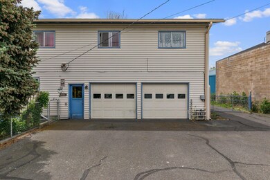 966 Gilman Rd, Medford, OR 97504 - photo 4