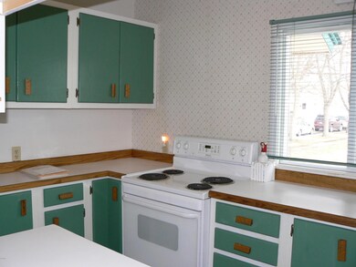 322 8th St E, Kalispell, MT 59901 - photo 6