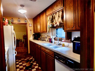 Kitchen with tall counters