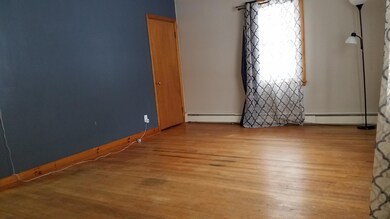 06. living room