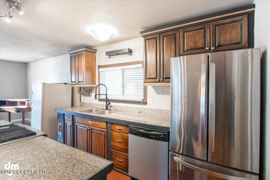 07-Kitchen_ELI01159-HDR