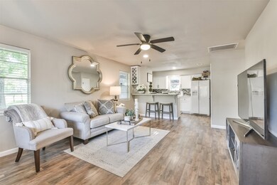 30114 Misty Meadow Dr, Magnolia, TX 77355 - photo 4