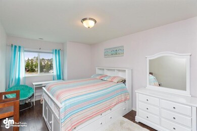 05-Bedroom 3 MS_0255