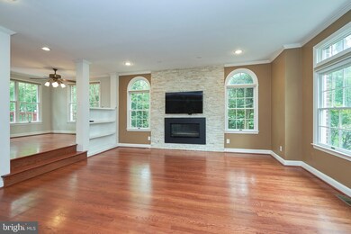 6706 Haycock Rd, Falls Church, VA 22043 - photo 6