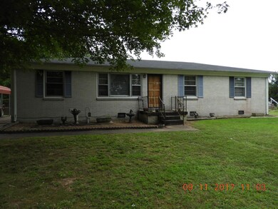 1347 Oak Grove Rd, Pulaski, TN 38478 - photo 2